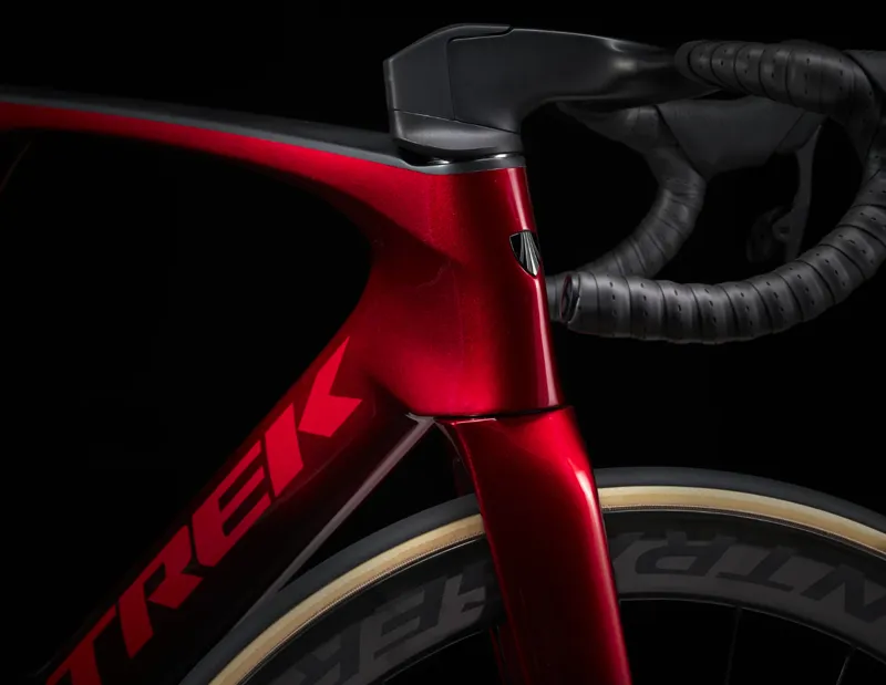 Trek Madone SLR 9 eTap Gen 7 Road Bike 2024 in Red Carbon Smoke-3